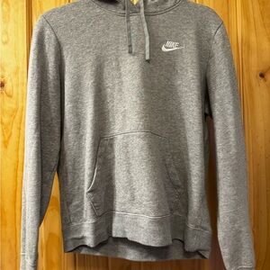 Nike Women's Gray Pullover Sweater